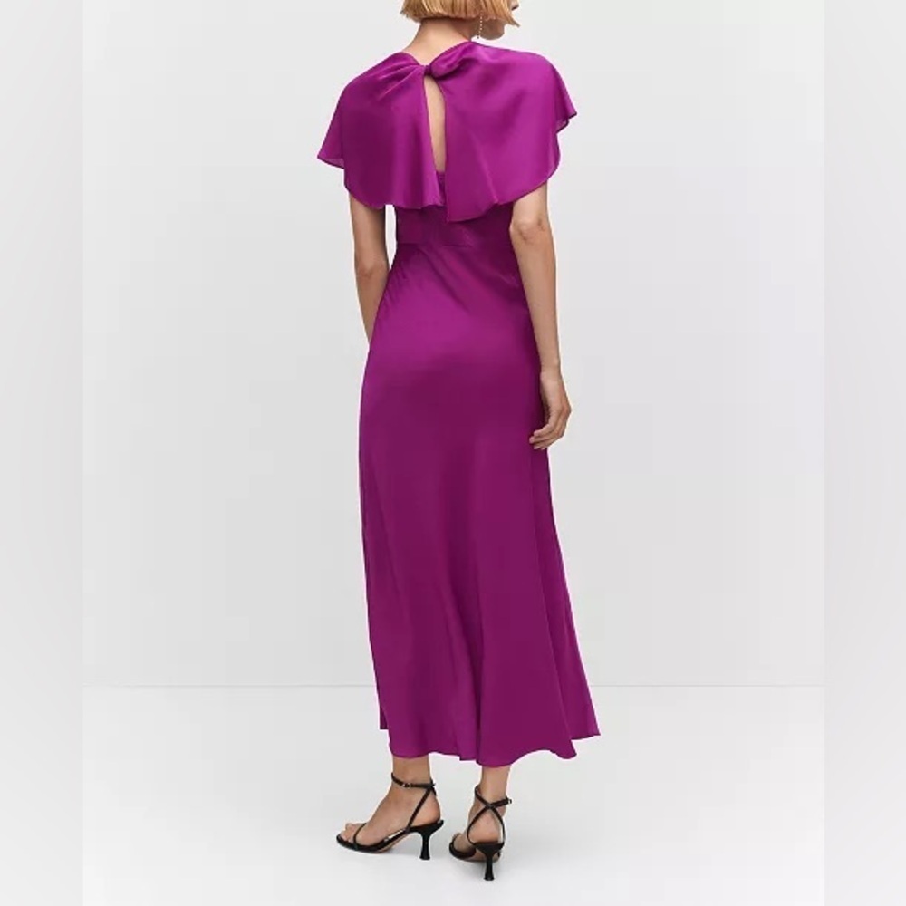 MANGO
Women's Back Detail Satin Dress size 4 (j5